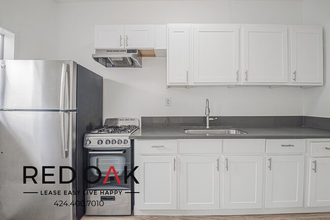 Photo - 822 S Park View St Unit 208