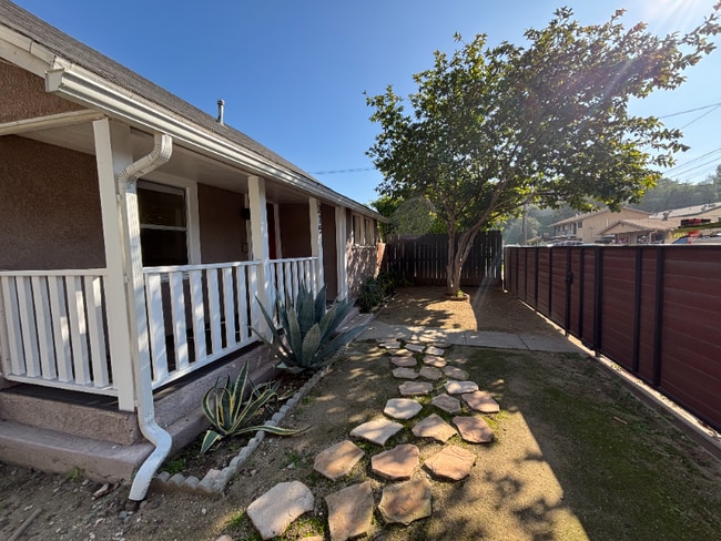 Photo - 215 S Avenue 58