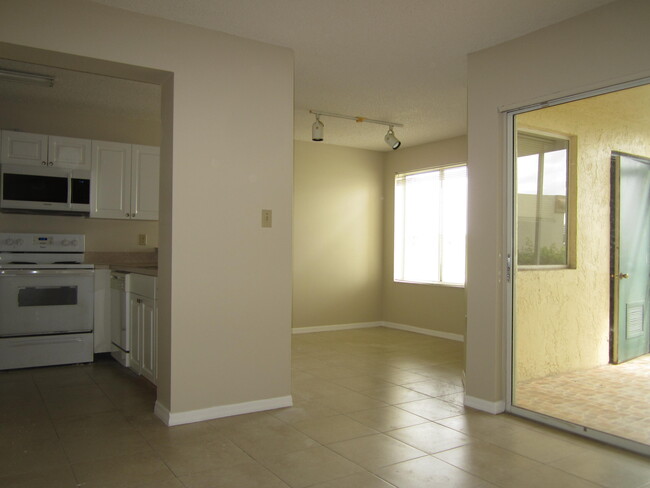 Photo - 13113 Glenmoor Dr Condo Unit 13113