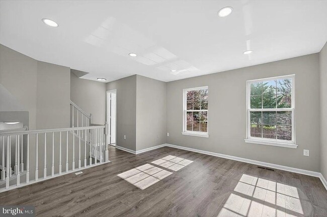 Building Photo - 22989 Whitehall Terrace