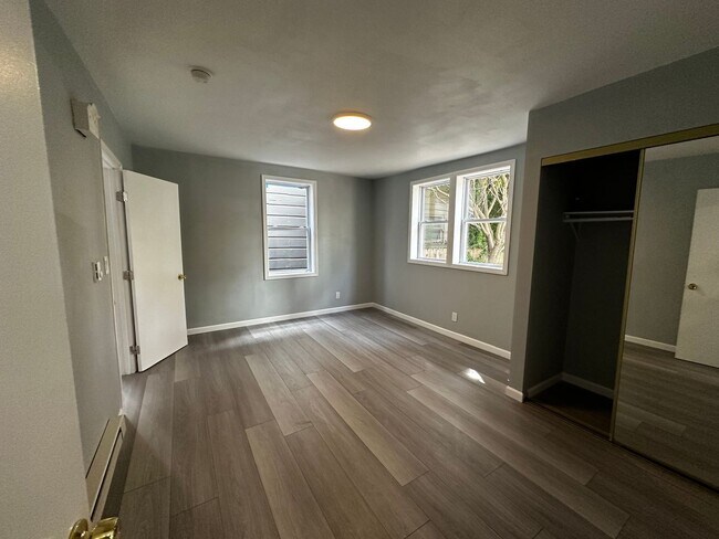 Photo - 3587 21st St