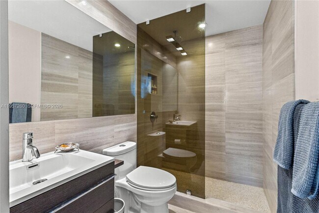 Photo - 1345 Lincoln Rd Unit 403