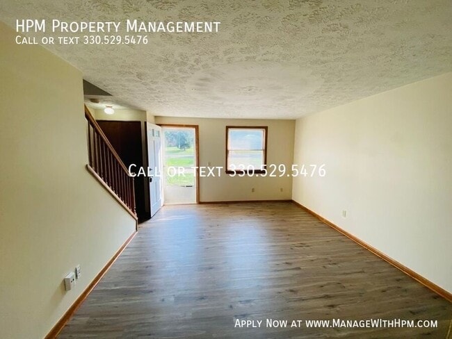 Photo - 5877 Portage St NW