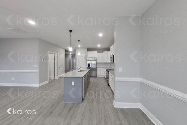 Photo - 3712 Oak Leaf Wy