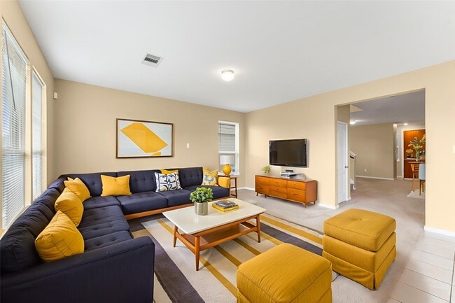 Building Photo - 12055 Main Oak St Rental