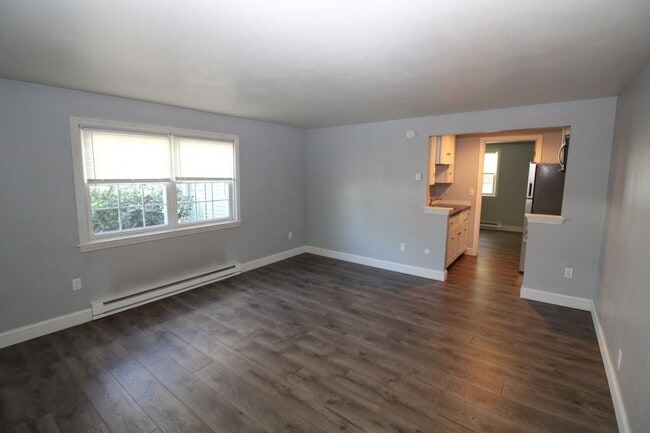 Photo - 1 BR/1BA Condo Available- Cricket Brook (D... Unit 35