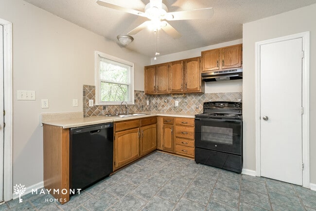 Photo - 2010 Glenside Dr