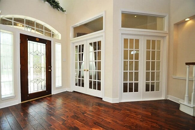 Photo - 4210 Leaflock Ln