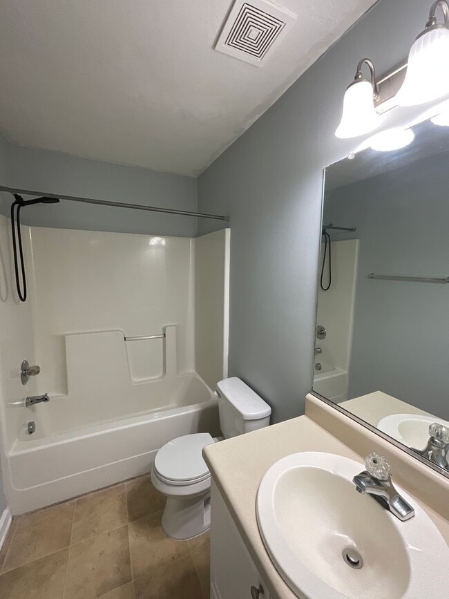 Photo - 4463 Belair Dr