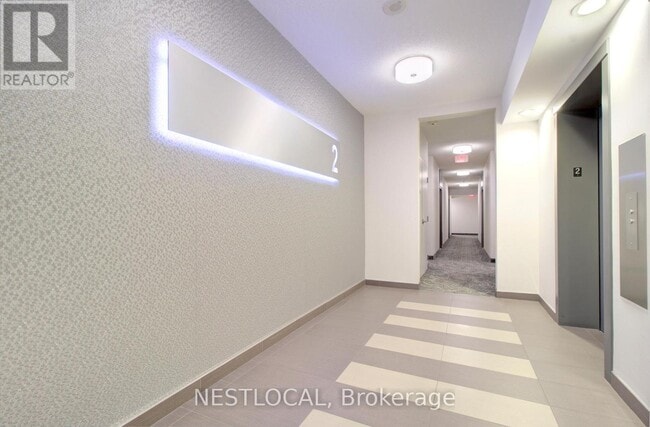 Photo - 3865 Lake Shore Blvd W Unit 202