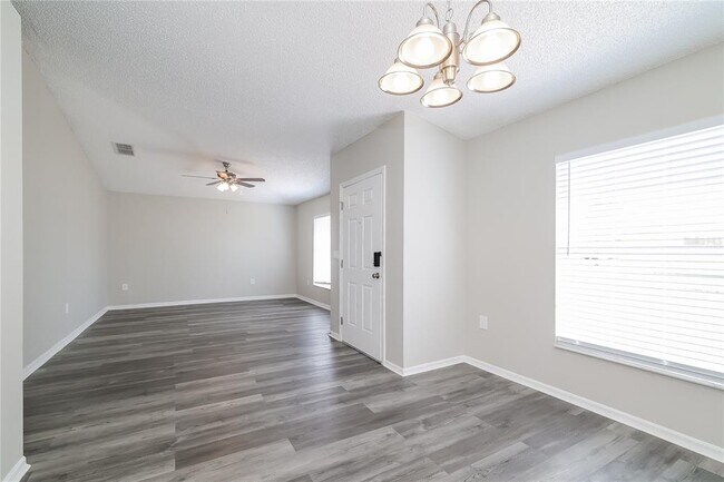 Photo - 1615 Pilchard Ct House