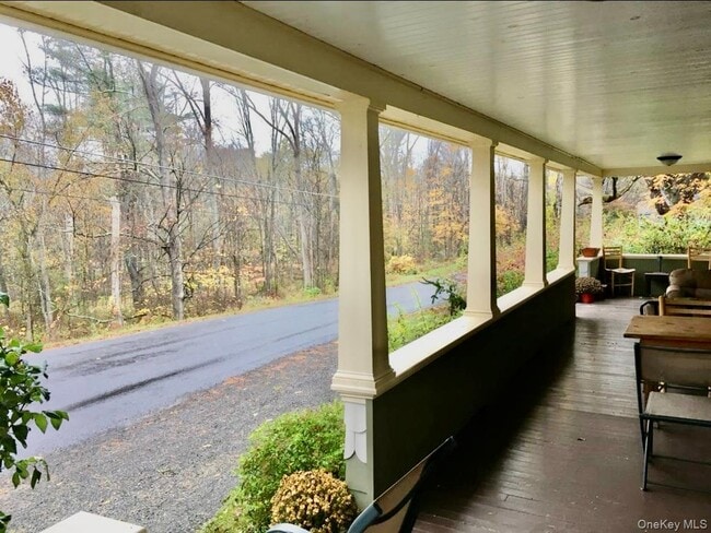 Photo - 96 Bruceville Rd