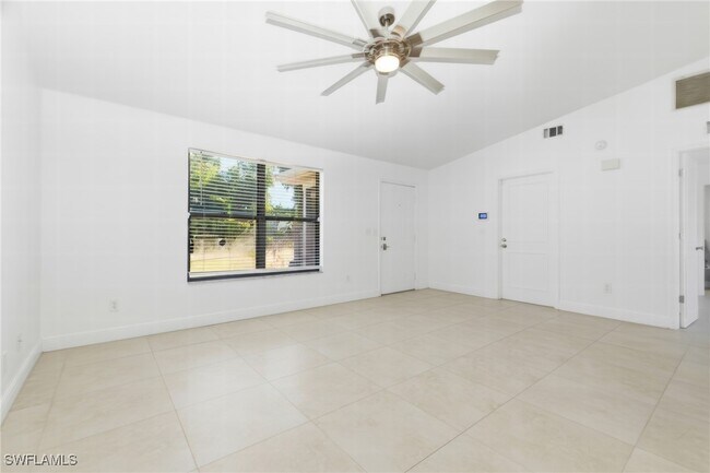 Photo - 18554 Zinnia Rd