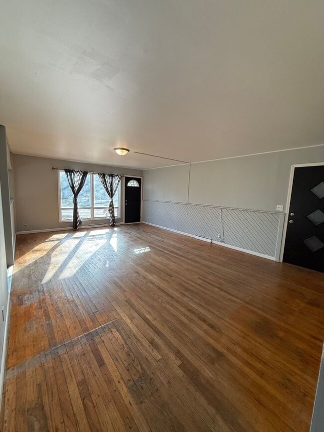 Photo - 622 E Carpenter St