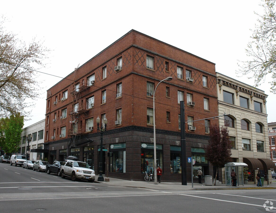 Beverly Alder Apartments - Beverly Alder Apartments