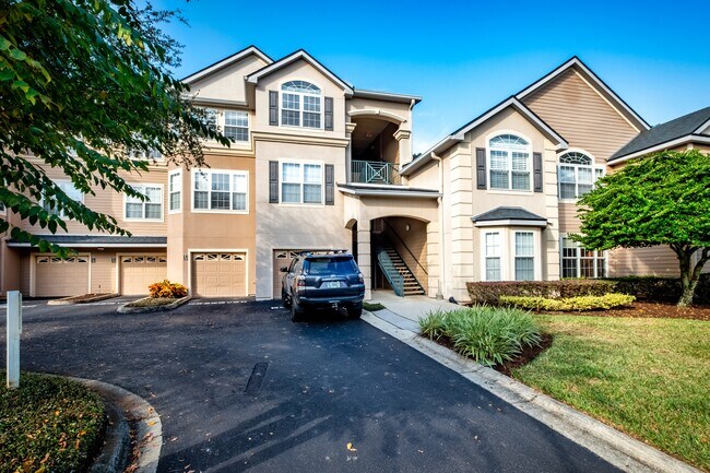 13810 Sutton Park Dr N