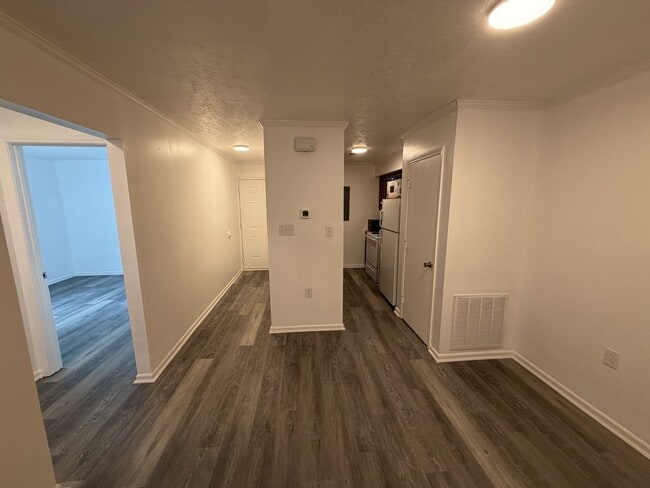 Photo - 1207 Clement St Unit Apartment L