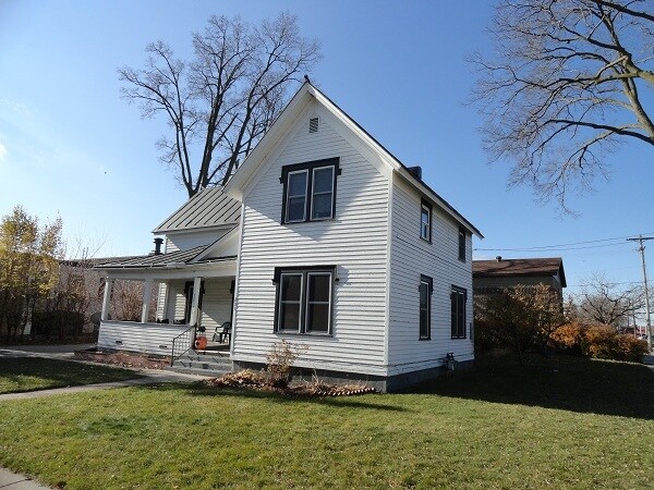 Photo - 229 8th St N Unit 229 8th St N