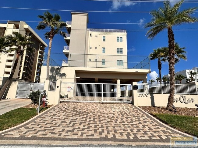 Photo - 2700 Gulf Blvd Unit 204
