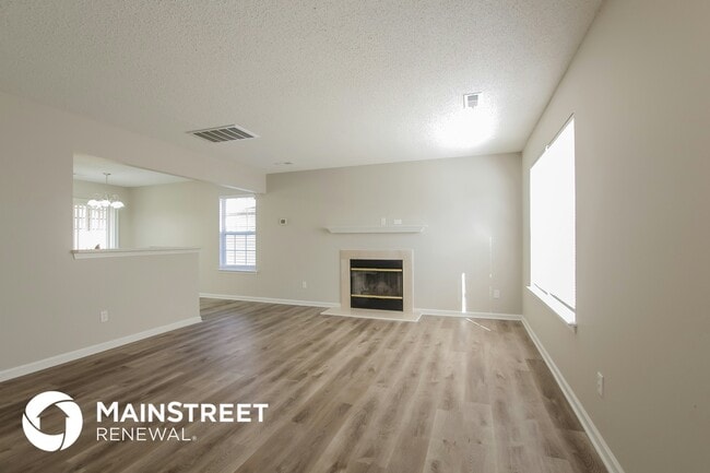 Photo - 12045 Stewarts Crossing Dr