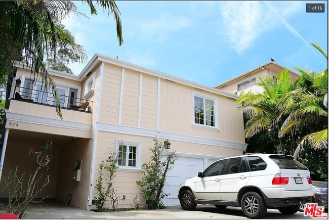 Building Photo - 834 Lincoln Blvd Unit 2A Rental