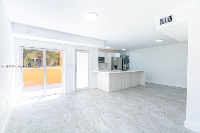 Photo - 13900 SW 65th Terrace Unit 9