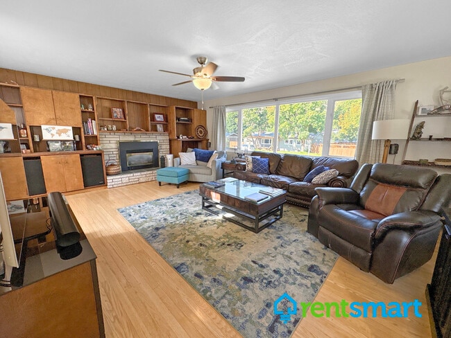Photo - 2622 Duncan Dr