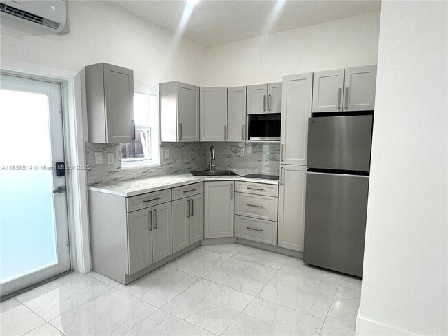 Photo - 24424 SW 118 Ct Unit 0