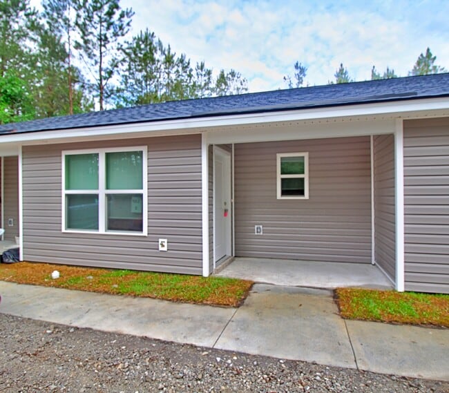 Building Photo - 14017 Cecil Nobles Hwy