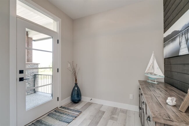 Photo - 4550-4550 Teskey Rd