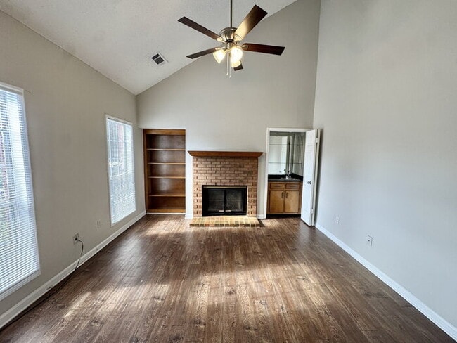 Photo - 6564 Whitetail Ln