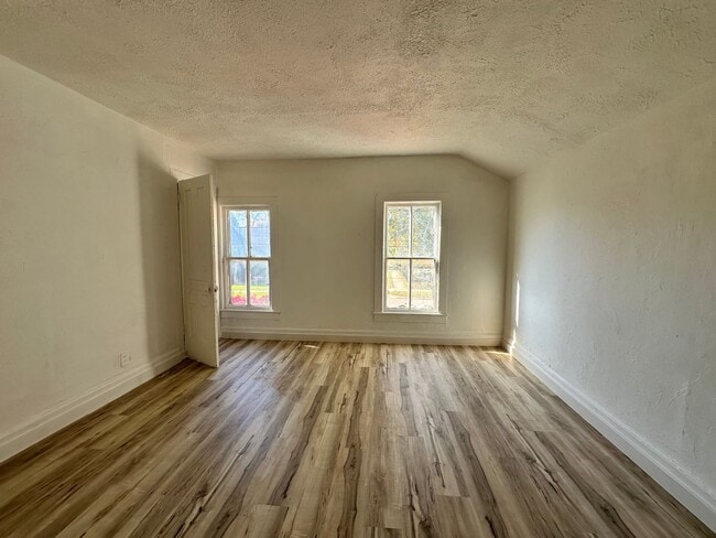 Photo - 55 Poplar St Unit #3