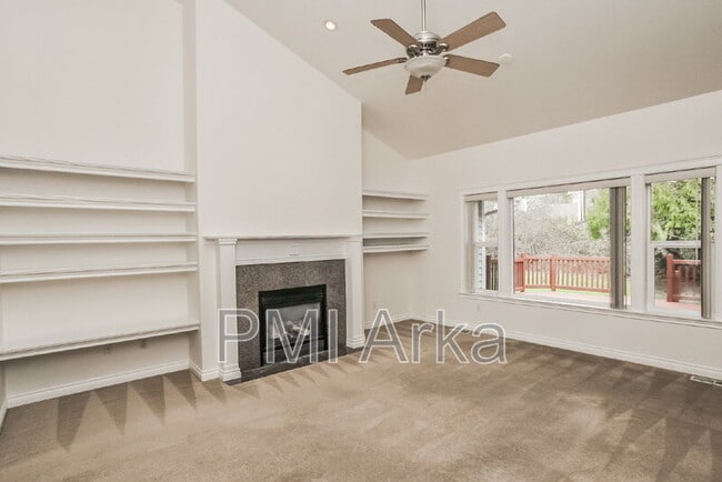 Photo - 3504 Buckingham Ct SE