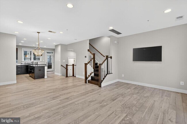 Photo - 10425 Fernwood Rd