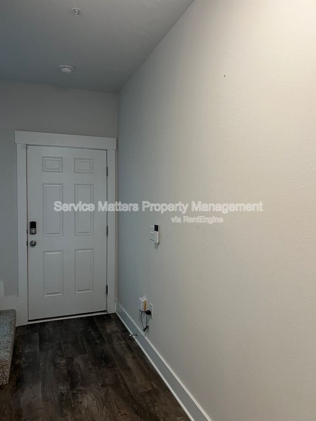 Photo - 1615 Iroquois Ct