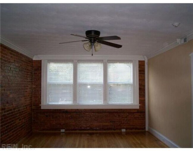 Photo - Ghent Unidad 2