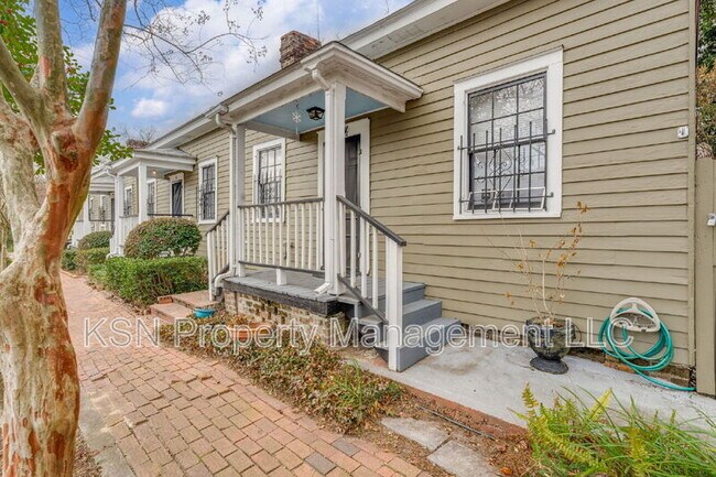 Photo - 509 1/2 Blair St Unit 509