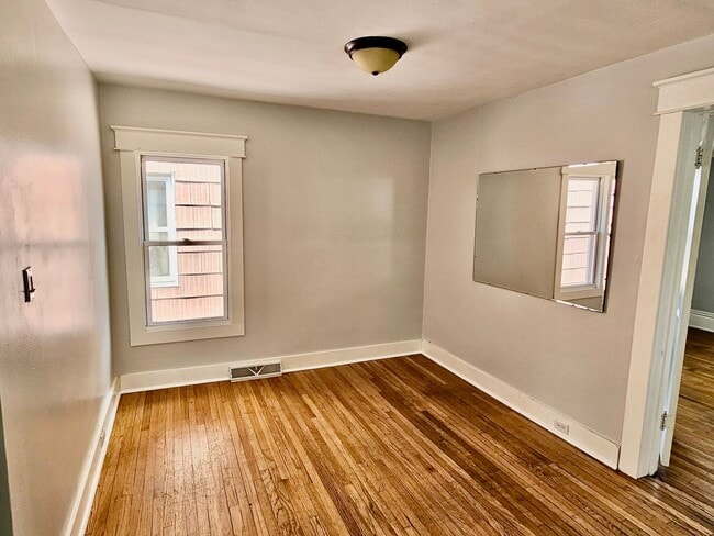 Photo - Second Floor 2 BED/1 BATH Apartment Unit APT 2