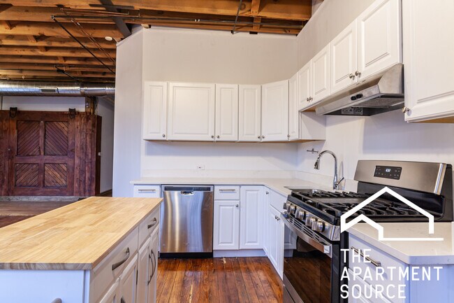 Photo - 934 W Roscoe St Unidad 2R