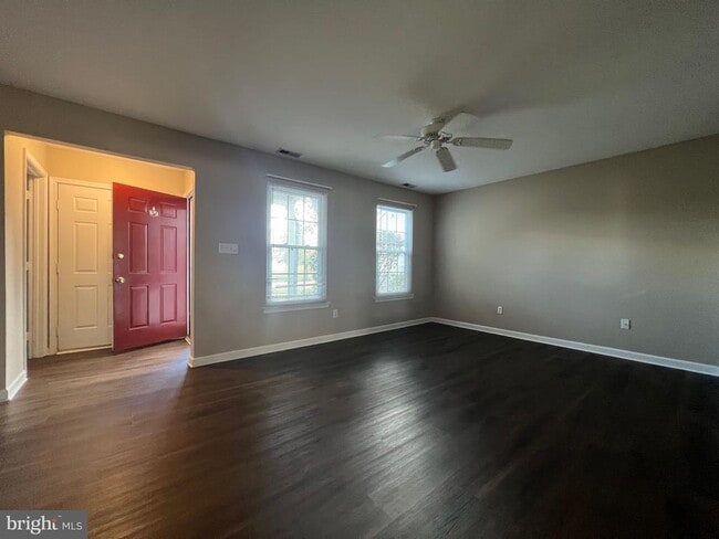 Building Photo - 174 Birch Hollow Dr