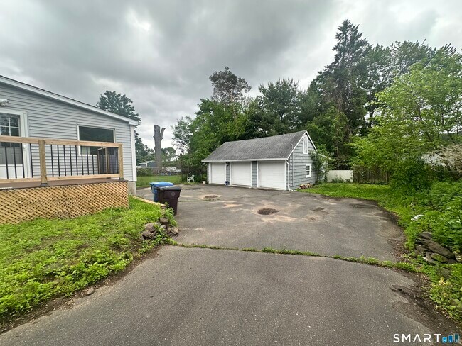 Photo - 146 Sterling St