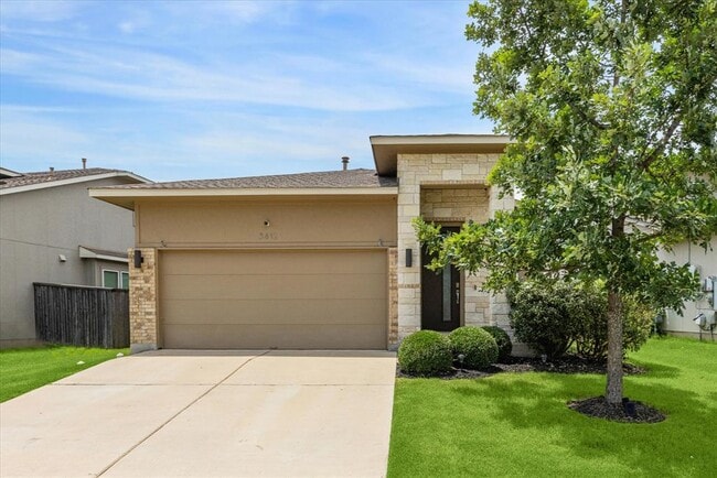 Photo - 5412 Gooding Dr House