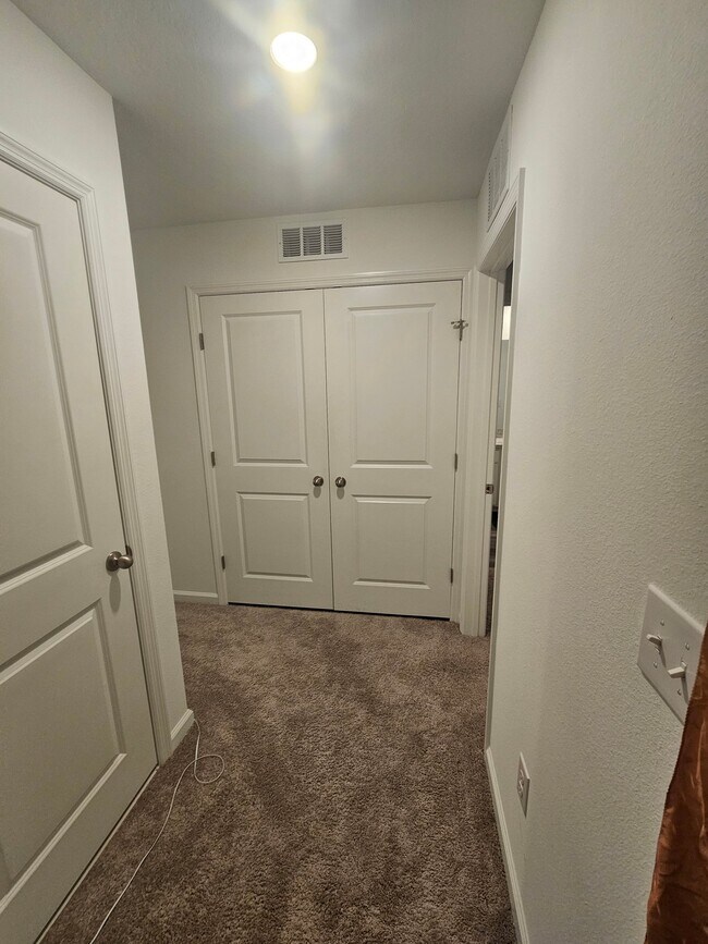 Photo - 11917 Sylvia St