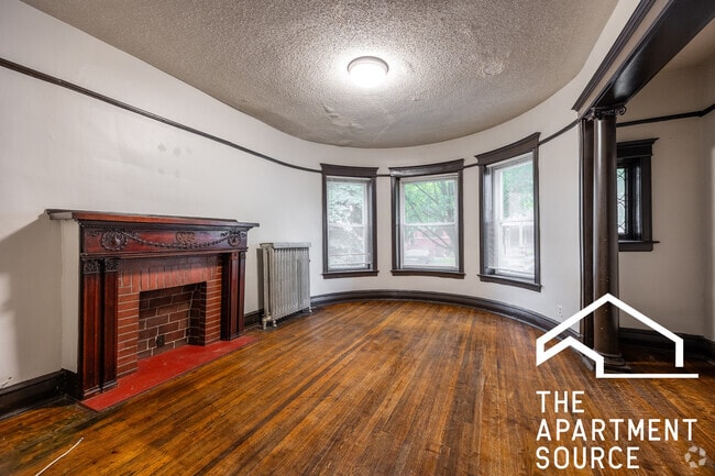 Building Photo - 4533 S Michigan Ave Unit 1A Rental
