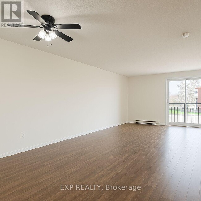 Photo - 469 Church St Unité 10