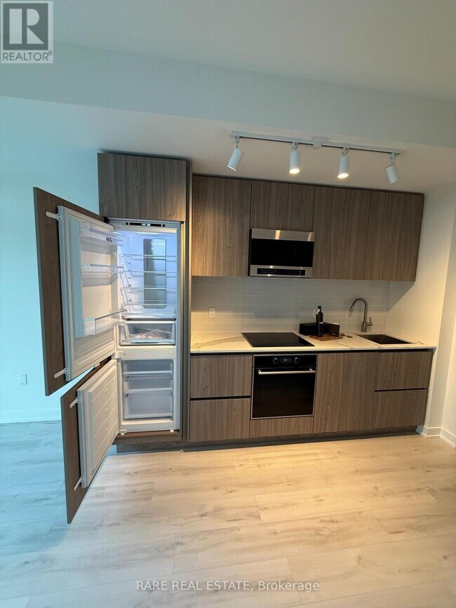 Photo - 110 Broadway Ave Unité 1010 S