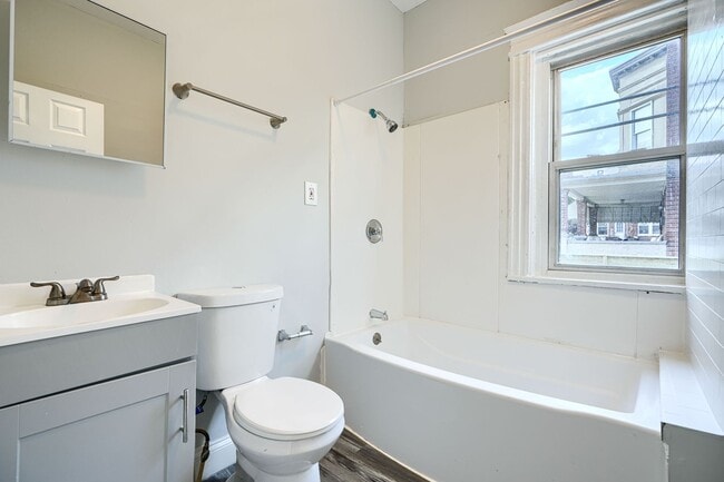 Photo - 400 N Hilton St Unit 1