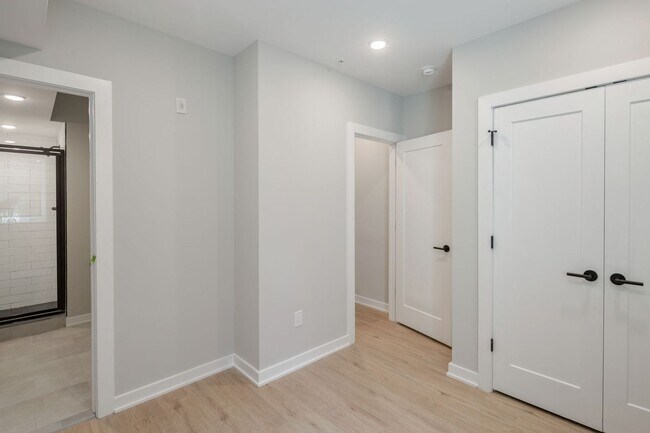 Photo - 1715 N 25th St Unit 1