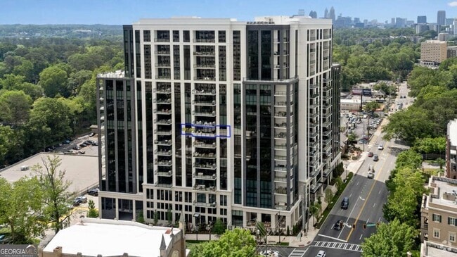 Building Photo - 2425 Peachtree Rd NE Unit 902 Rental