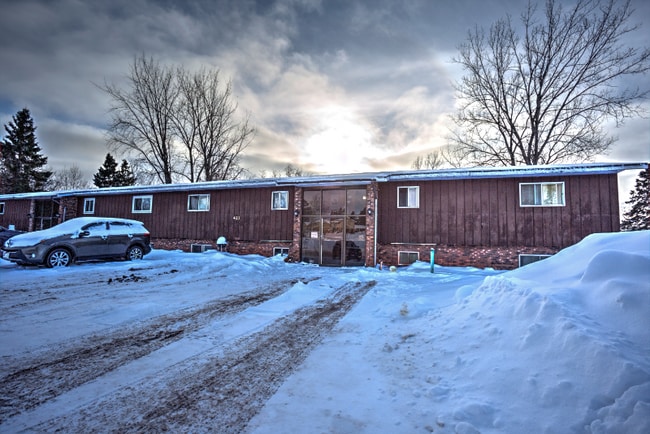 Building Photo - 421 S Suffolk St